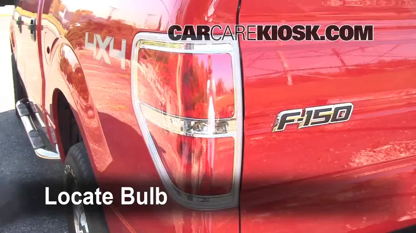 2009 Ford F-150 XLT 5.4L V8 FlexFuel Crew Cab Pickup (4 Door) Lights Reverse Light (replace bulb)